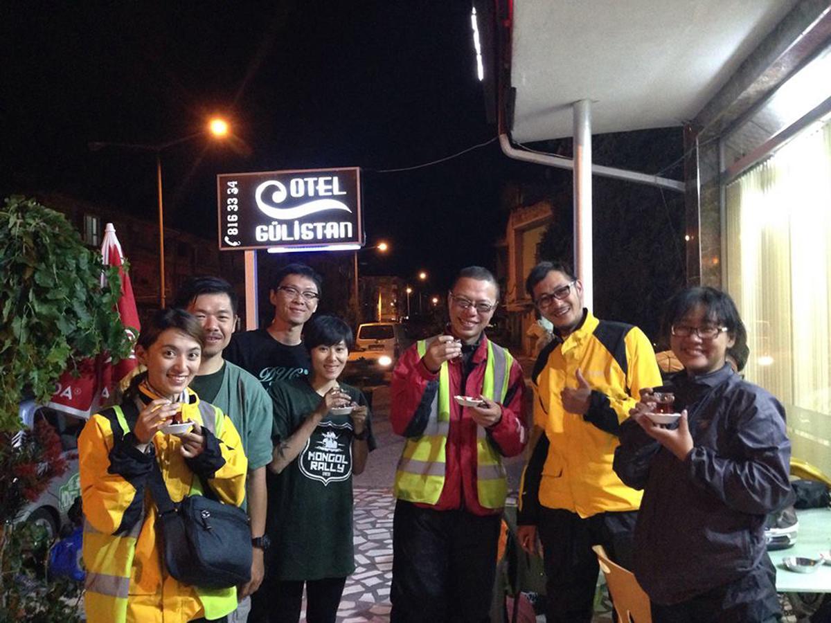 Gulistan Hotel Zara Luaran gambar